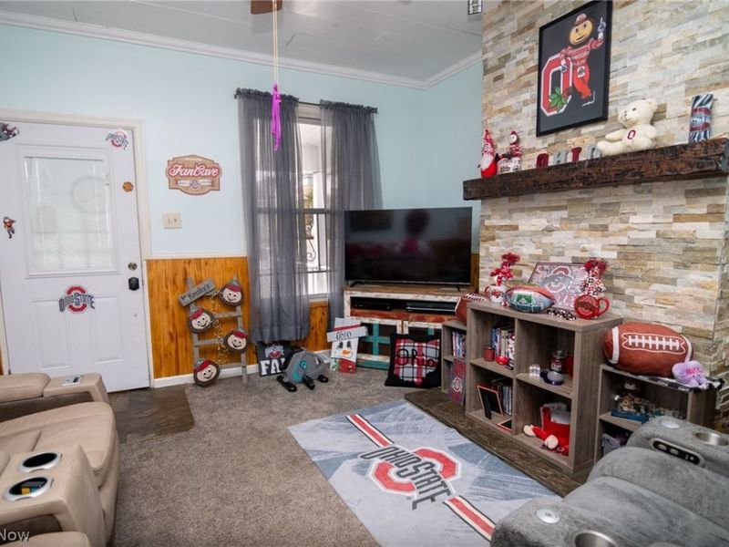 531 W 44th Street, Shadyside, OH 43947 Photo 9