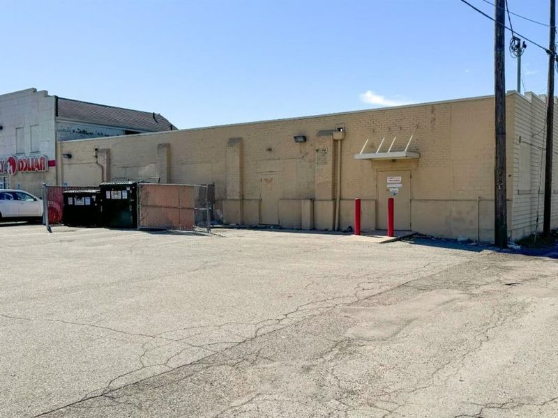 7439 Vine Street, Cincinnati, OH 45216 Photo 4