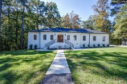 108 Scotland Court  photo 4