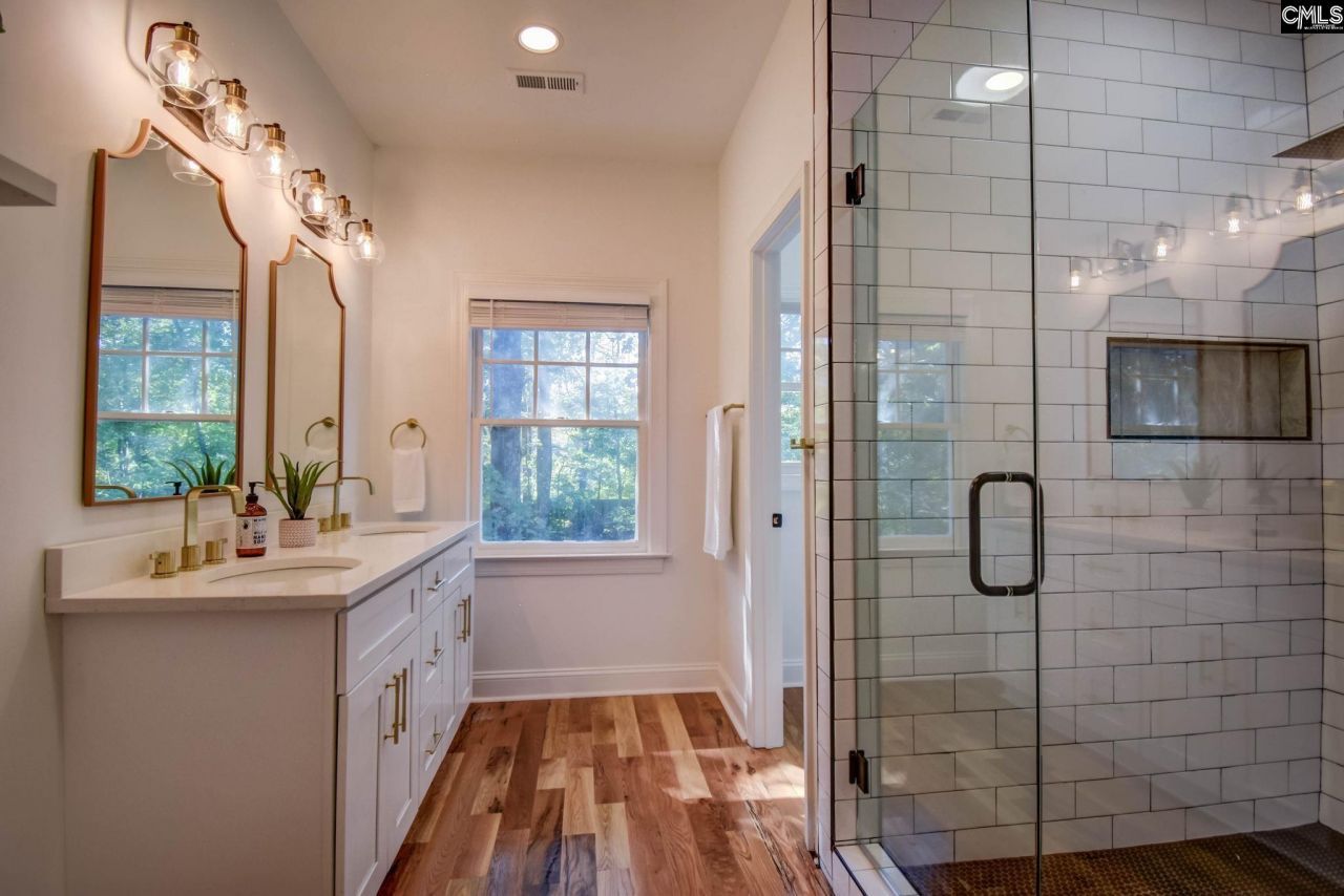 108 Scotland Court  Photo 25