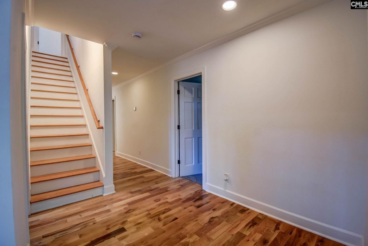 108 Scotland Court  Photo 34