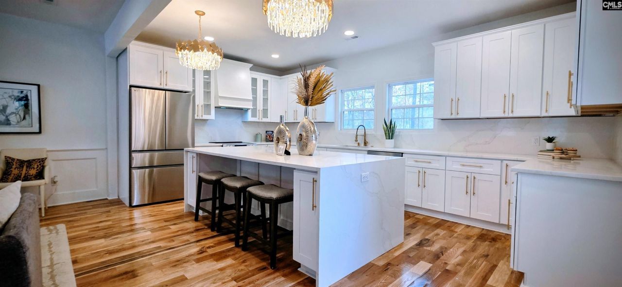 108 Scotland Court  Photo 7