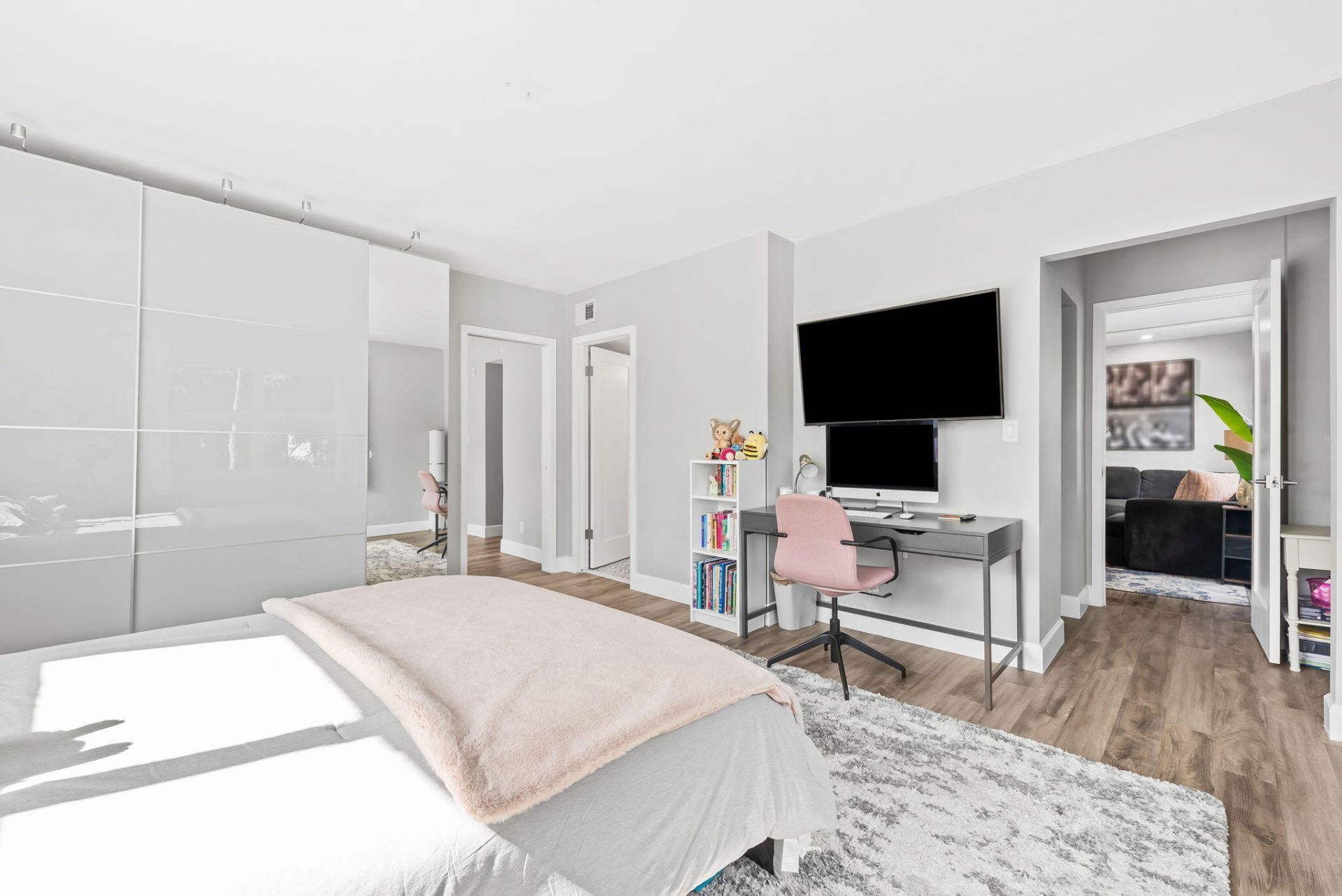 1881 Middle River Drive, Unit 206, Fort Lauderdale, FL 33305 Photo