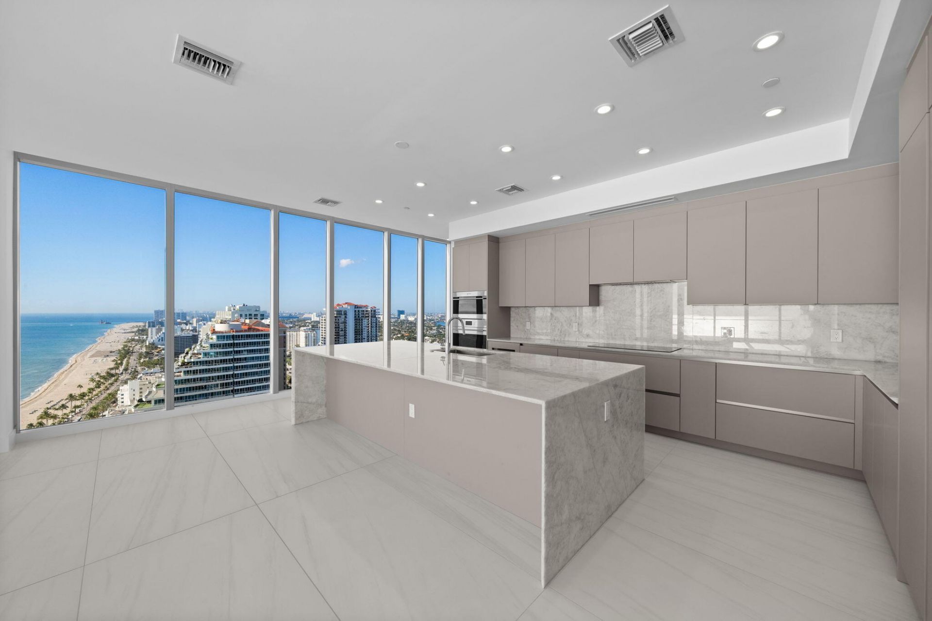 151 N Seabreeze Boulevard, Unit Ph2601-e, Fort Lauderdale, FL 33304 Photo