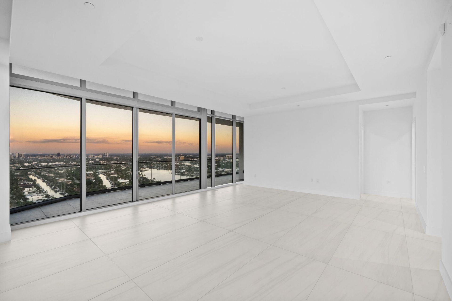 151 N Seabreeze Boulevard, Unit Ph2601-e, Fort Lauderdale, FL 33304 Photo