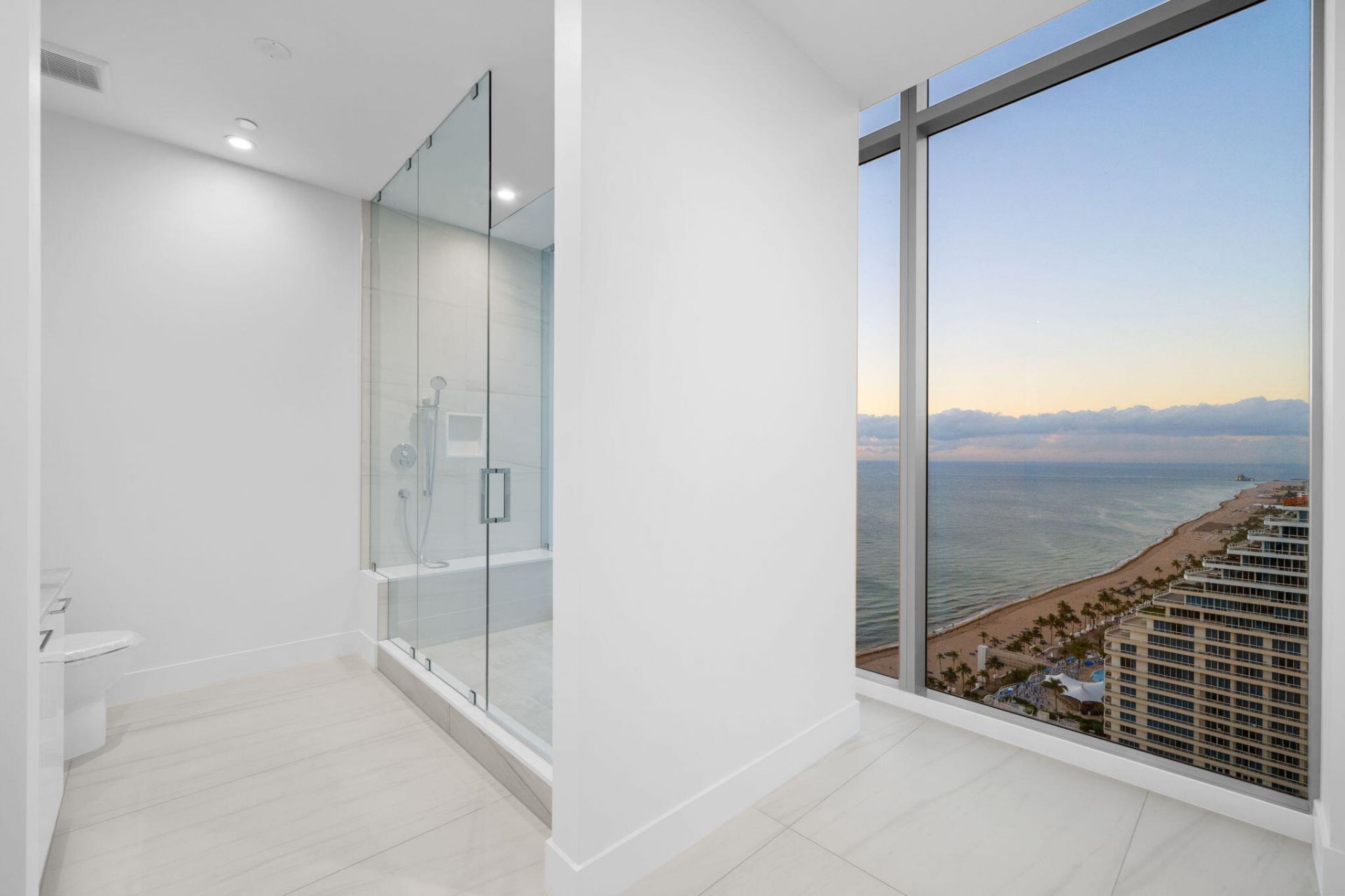 151 N Seabreeze Boulevard, Unit Ph2601-e, Fort Lauderdale, FL 33304 Photo