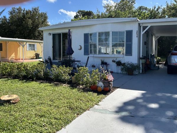 254 W Caribbean, Port St. Lucie, FL 34952