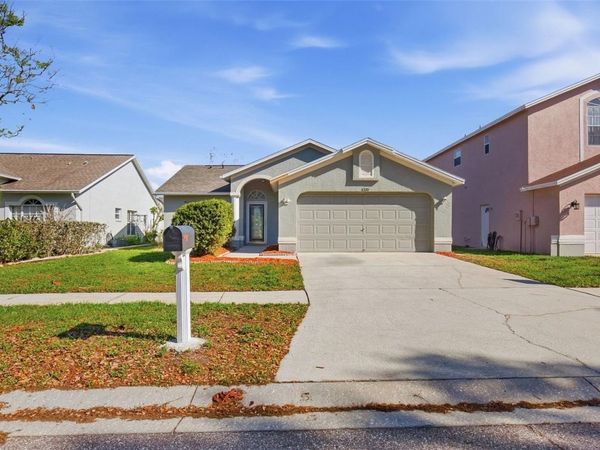 11320 CLAYRIDGE DRIVE , TAMPA, FL 33635