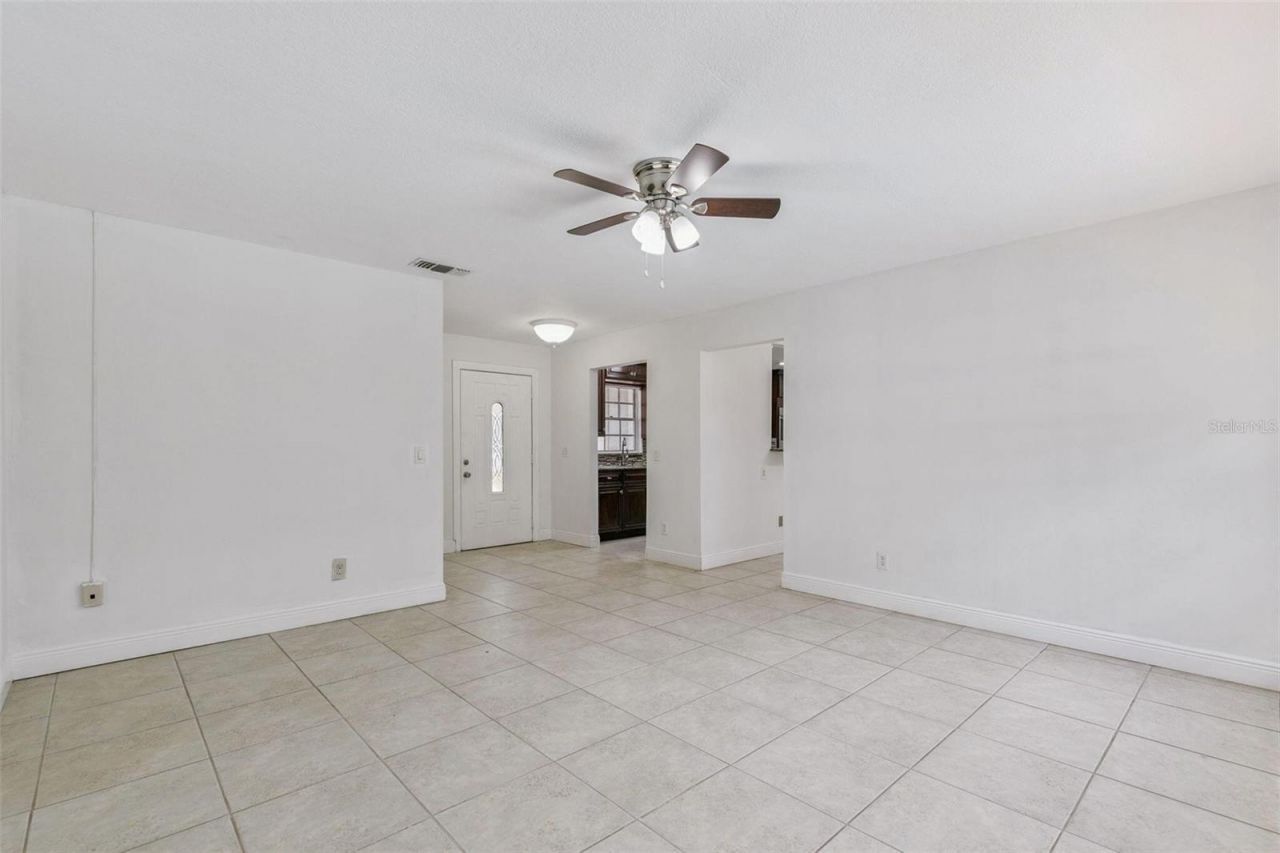 1135 E State Road 46 , Geneva, FL 32732 Photo