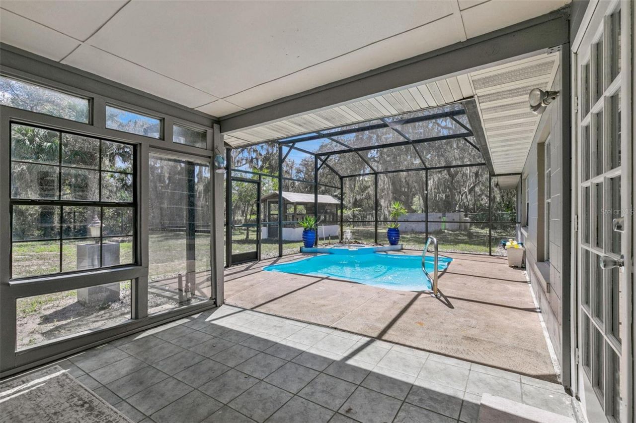 1135 E State Road 46 , Geneva, FL 32732 Photo