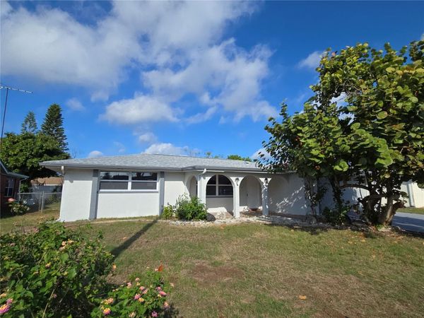 8825 LIDO LANE , PORT RICHEY, FL 34668