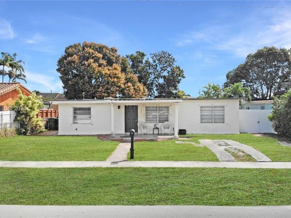 1461 E 7th Ct , Hialeah, FL 33010