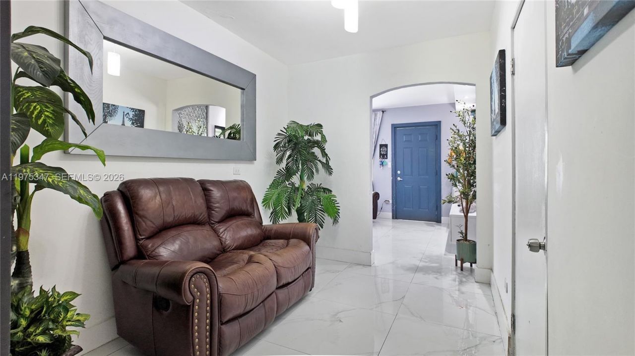 1461 E 7th Ct , Hialeah, FL 33010 Photo