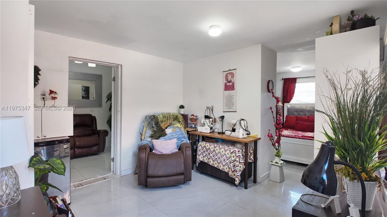 1461 E 7th Ct , Hialeah, FL 33010 Photo