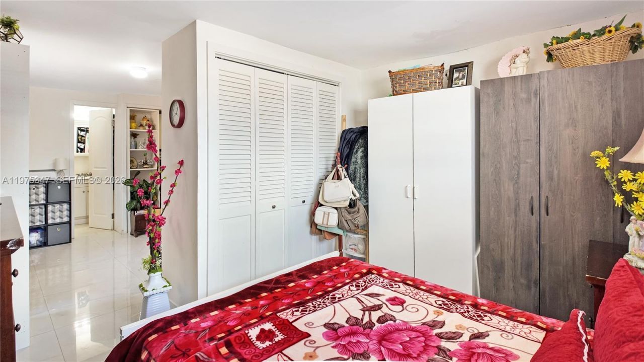 1461 E 7th Ct , Hialeah, FL 33010 Photo