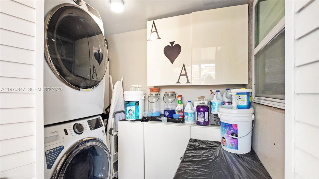 1461 E 7th Ct , Hialeah, FL 33010 Photo