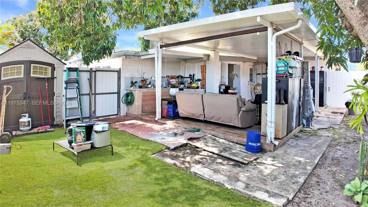 1461 E 7th Ct , Hialeah, FL 33010 Photo