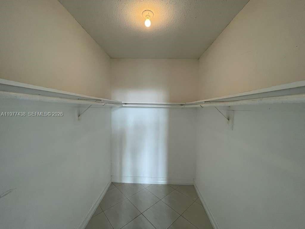 1455 N Treasure Dr , Unit 4L, North Bay Village, FL 33141 Photo