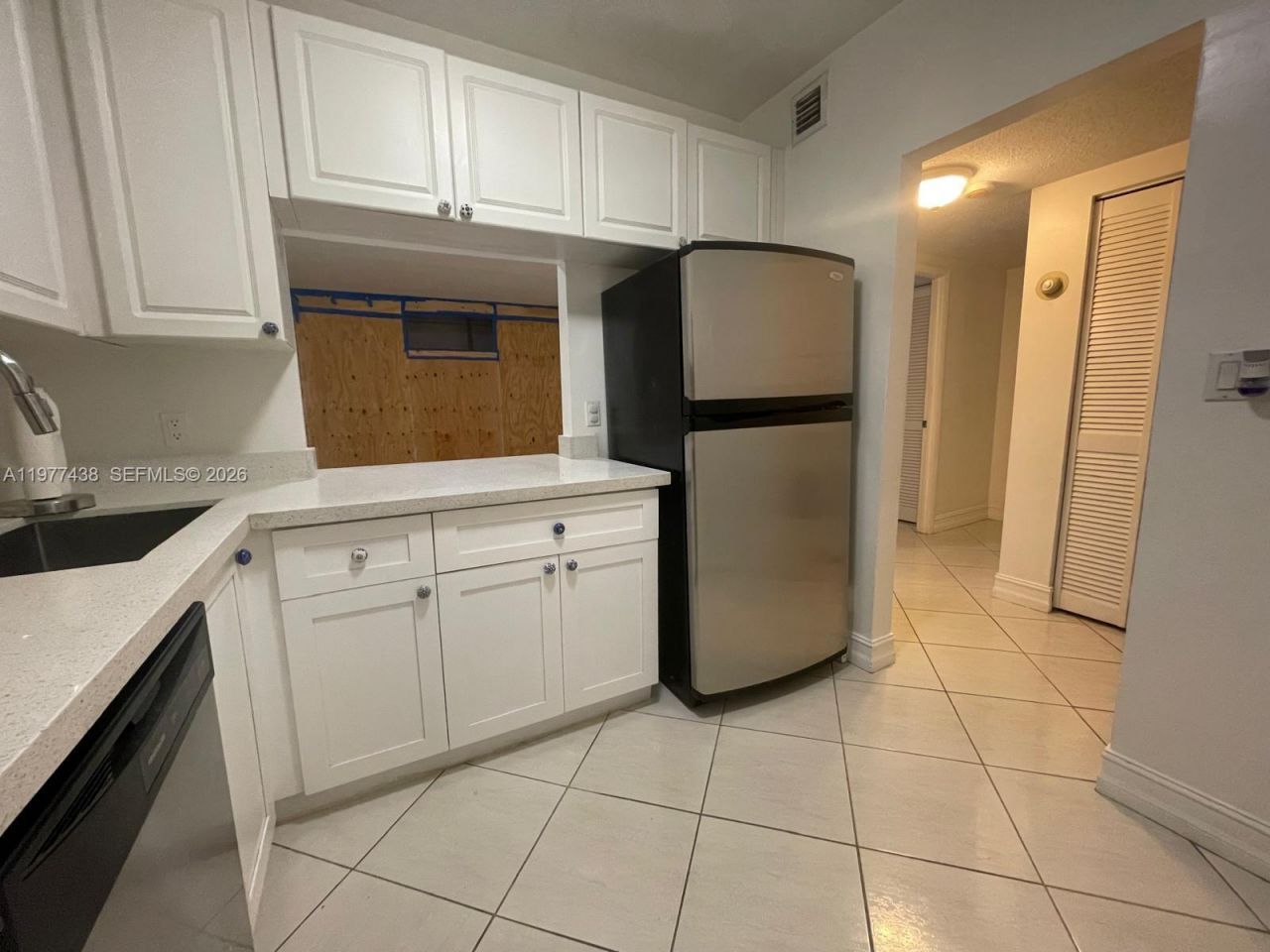 1455 N Treasure Dr , Unit 4L, North Bay Village, FL 33141 Photo