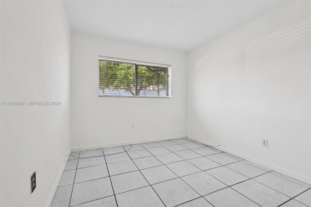 7407 SW 152nd Ave, Unit 4-103, Miami, FL 33193 Photo