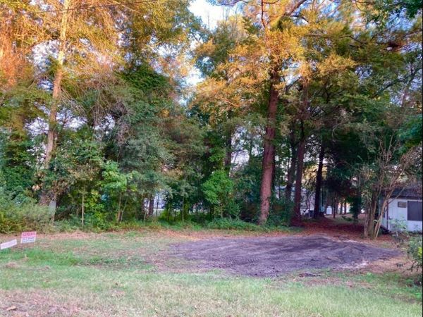 262 E Walnut Trail , Murchison, TX 75778