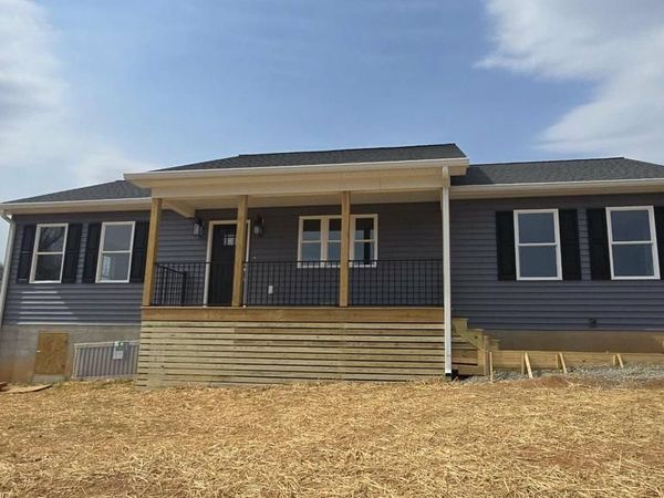 140 DOGWOOD HTS , SCOTTSVILLE, VA 24590