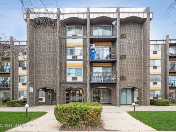 6800 N California Avenue , Unit 1N, Chicago, IL 60645