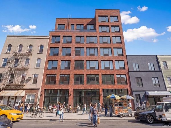 444 Graham Avenue, Unit 2H, Brooklyn, NY 11211