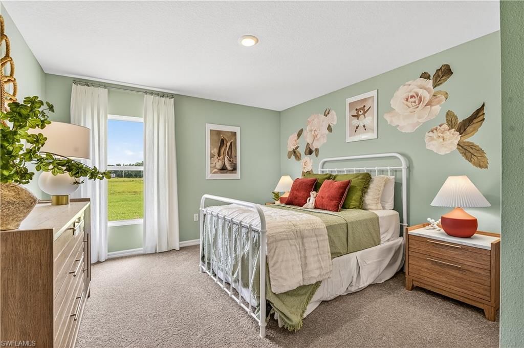 8018 Sandalwood Cir, Labelle, FL 33935 Photo