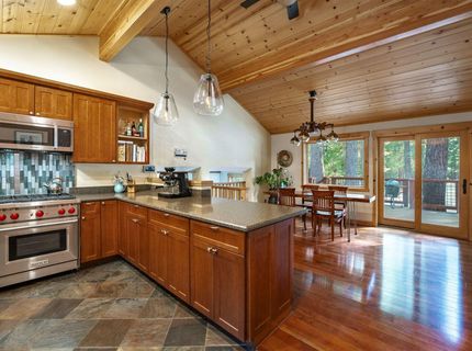 615 Woodchuck Drive, Carnelian Bay, CA 96140 Photo