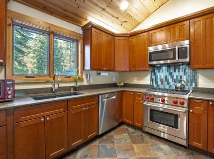 615 Woodchuck Drive, Carnelian Bay, CA 96140 Photo