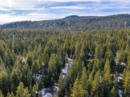 615 Woodchuck Drive, Carnelian Bay, CA 96140 Photo