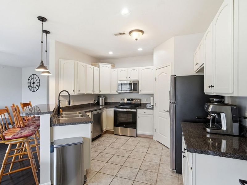 562 Rivers Breeze Drive, Ludlow, KY 41016 Photo 10