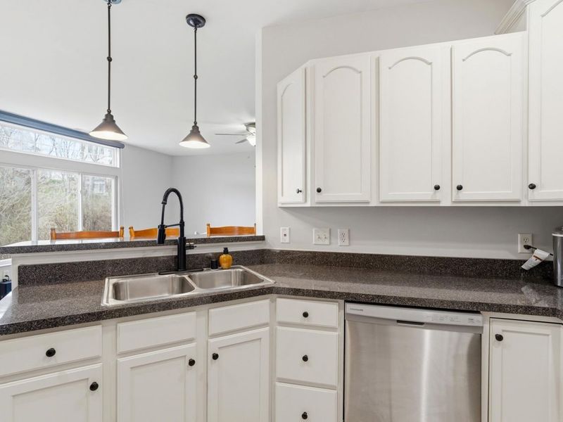 562 Rivers Breeze Drive, Ludlow, KY 41016 Photo 11