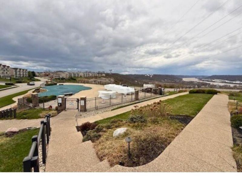 562 Rivers Breeze Drive, Ludlow, KY 41016 Photo 32