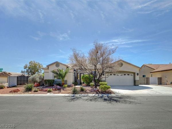 5761 Speaking Rock Avenue, Las Vegas, NV 89131