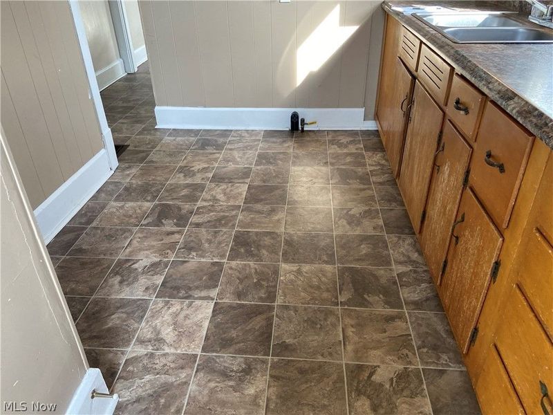 428 Chestnut Street, Newcomerstown, OH 43832 Photo 16