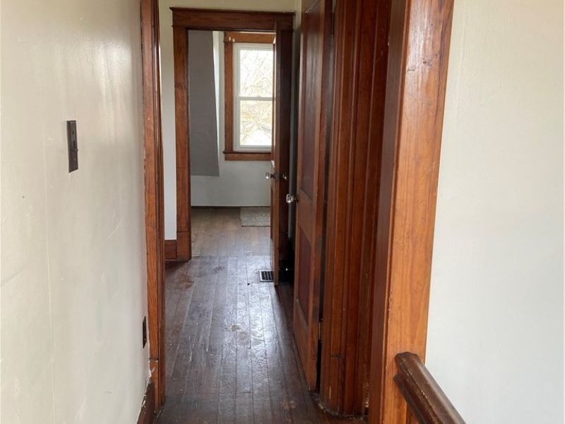 428 Chestnut Street, Newcomerstown, OH 43832 Photo 21