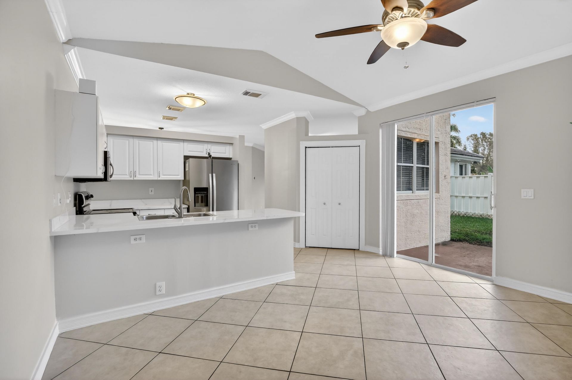 7524 NW 1st Place, Plantation, FL 33317 Photo