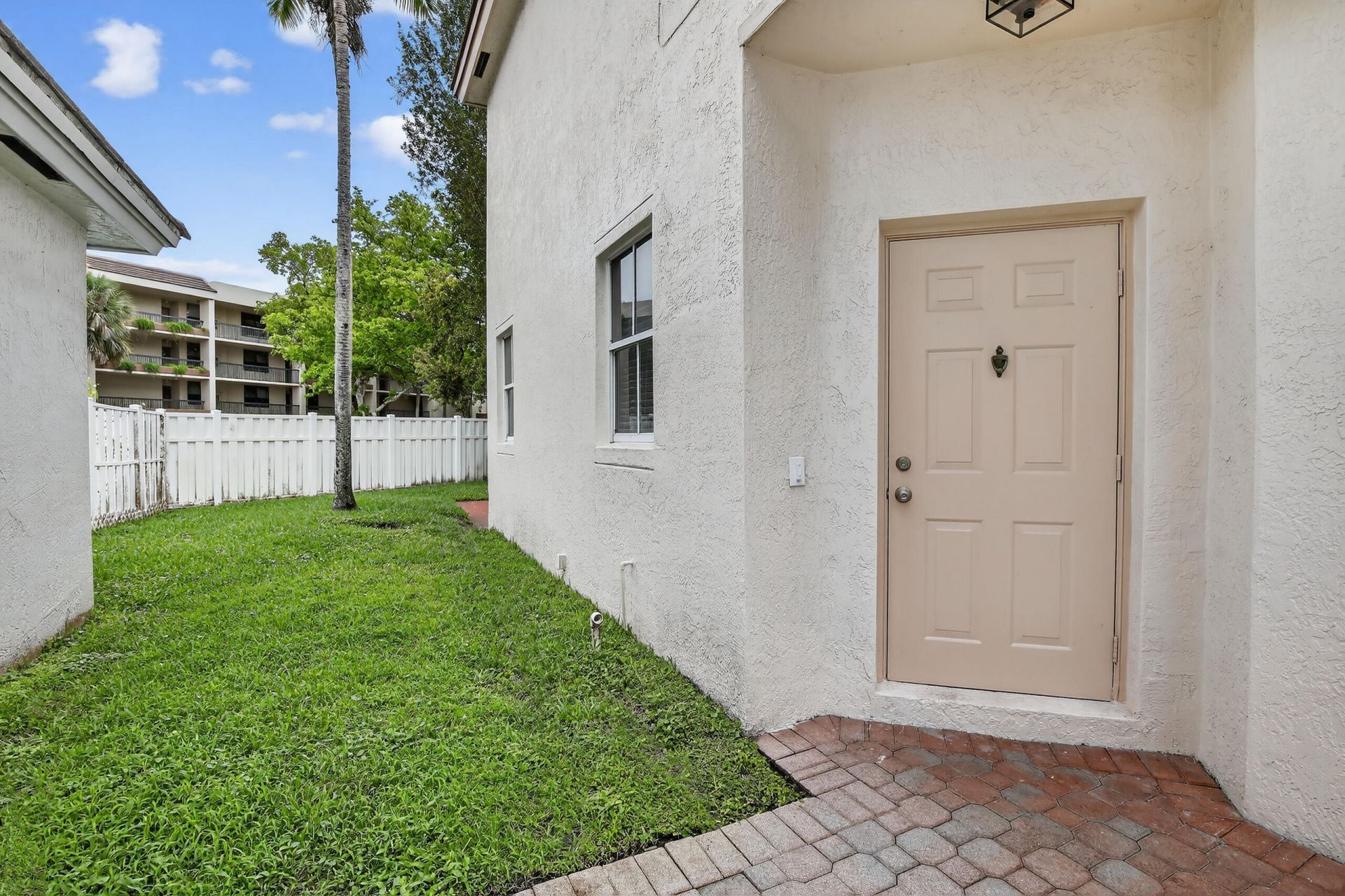 7524 NW 1st Place, Plantation, FL 33317 Photo