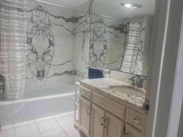 3850 Galt Ocean Drive, Unit 208, Fort Lauderdale, FL 33308 Photo