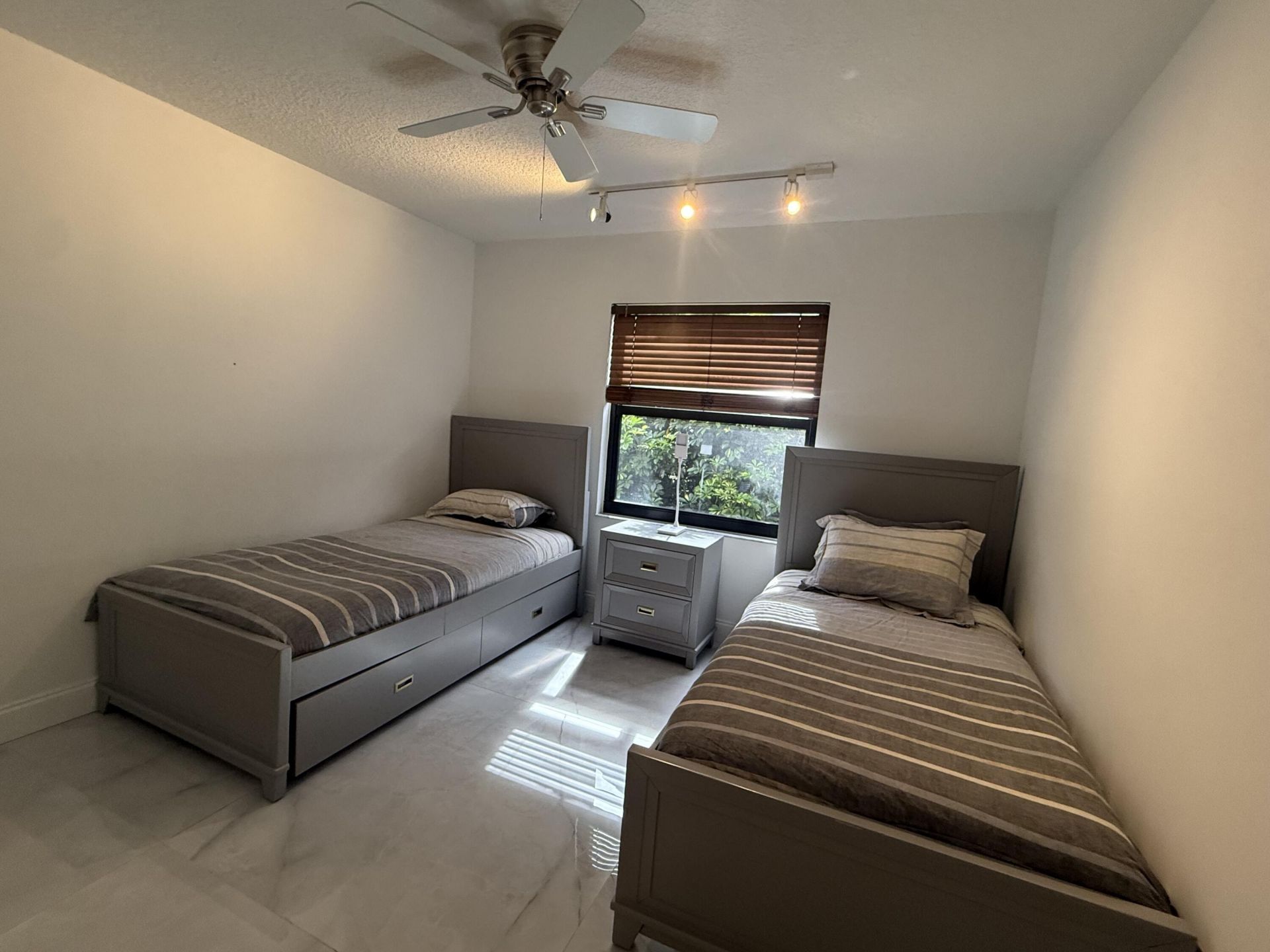 9629 El Clair Ranch Road, Boynton Beach, FL 33437 Photo