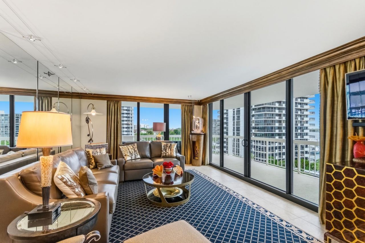 115 Lakeshore Drive, Unit 749, North Palm Beach, FL 33408 Photo