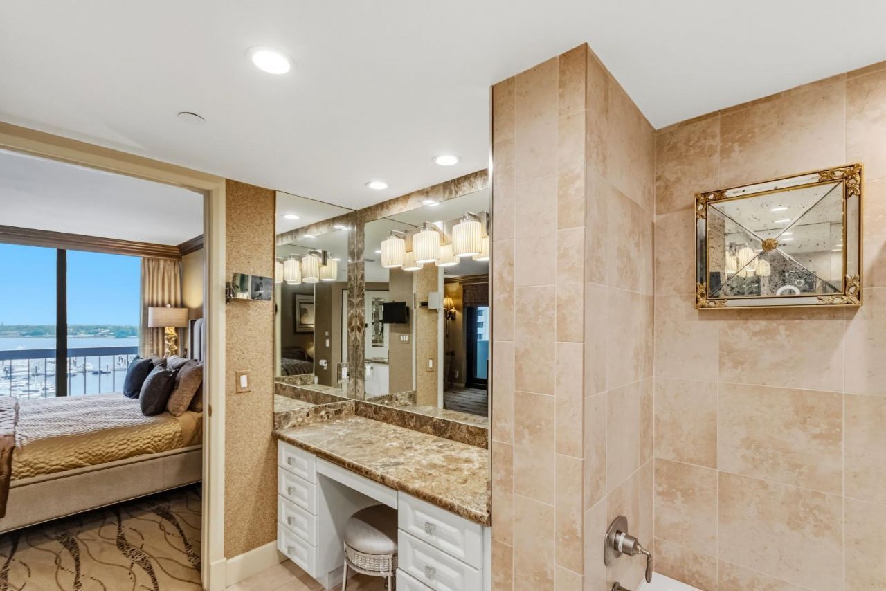 115 Lakeshore Drive, Unit 749, North Palm Beach, FL 33408 Photo