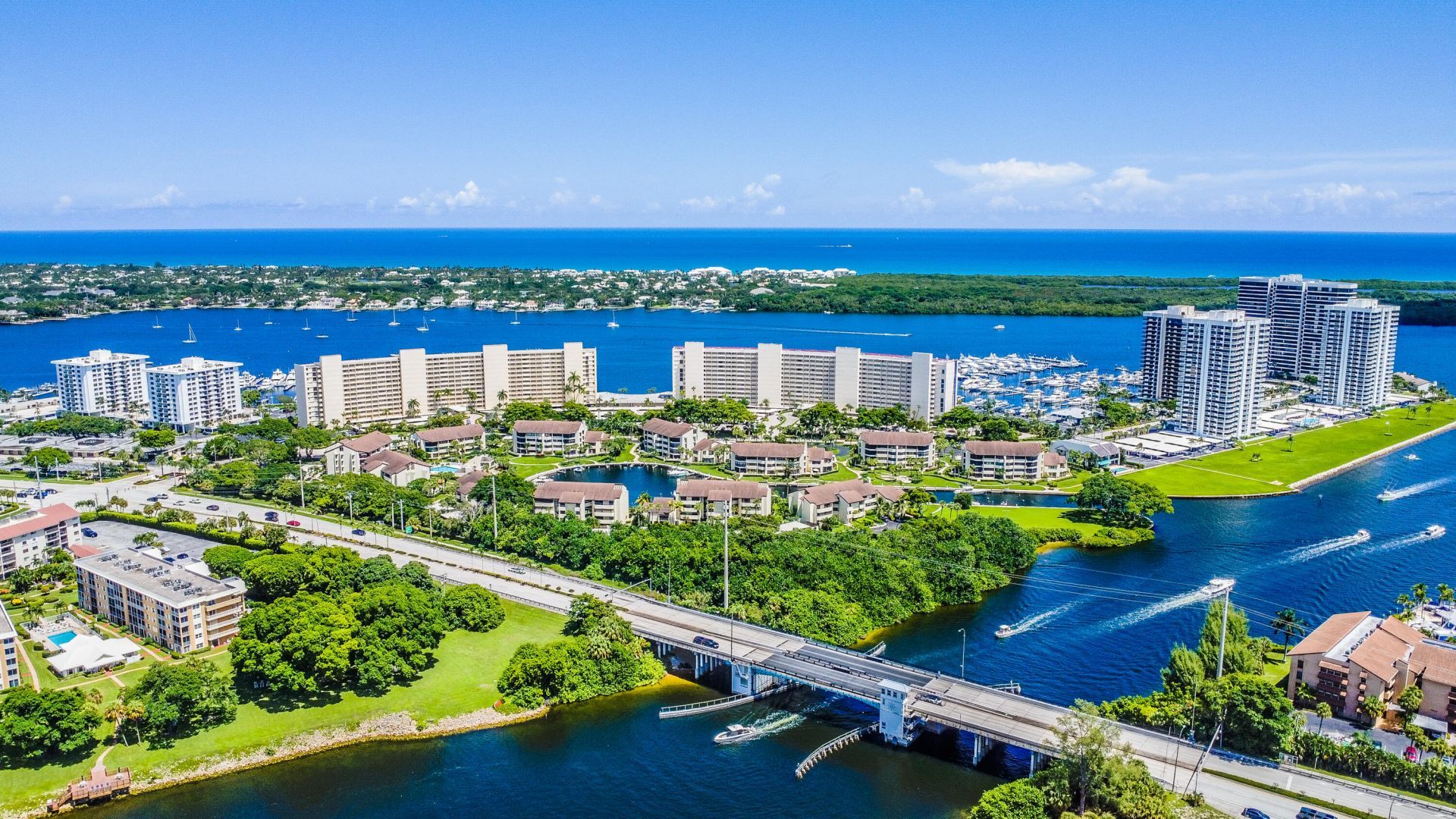 115 Lakeshore Drive, Unit 749, North Palm Beach, FL 33408 Photo