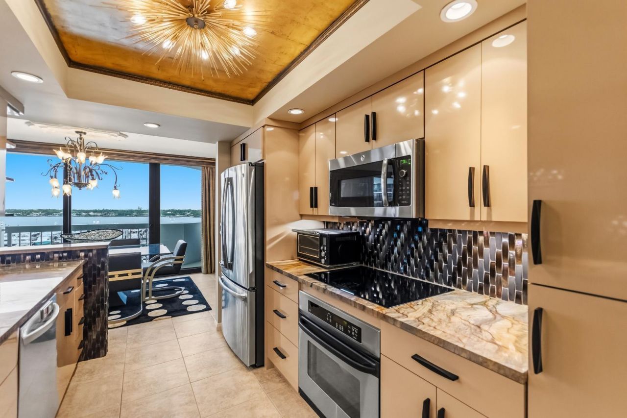 115 Lakeshore Drive, Unit 749, North Palm Beach, FL 33408 Photo