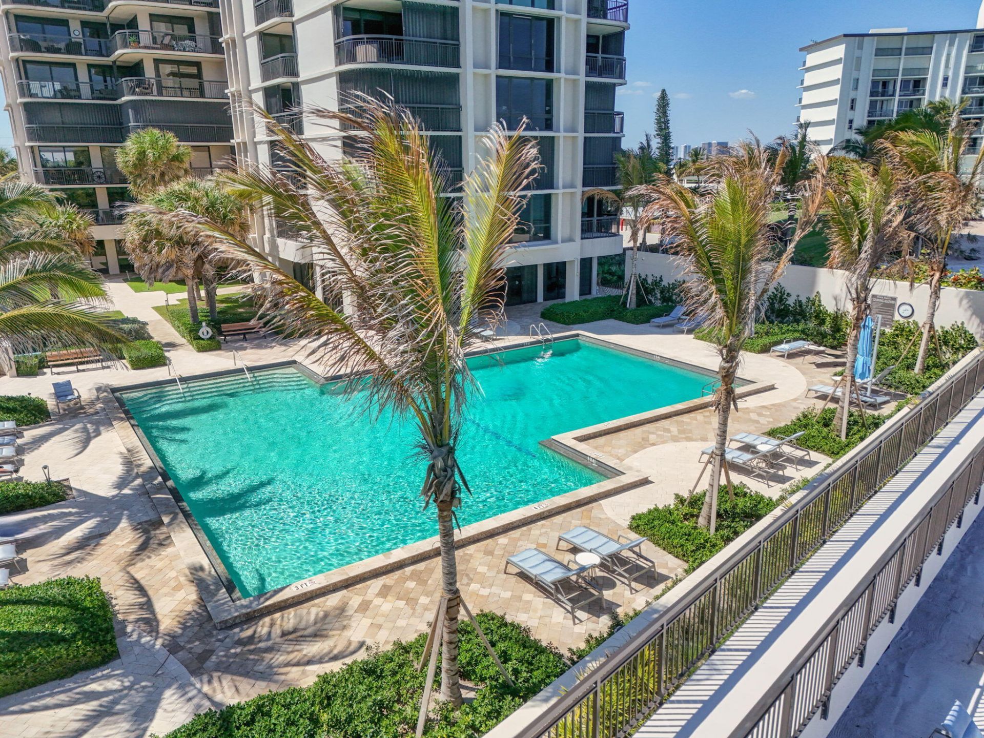 5380 N Ocean Drive, Unit 24j, Singer Island, FL 33404 Photo