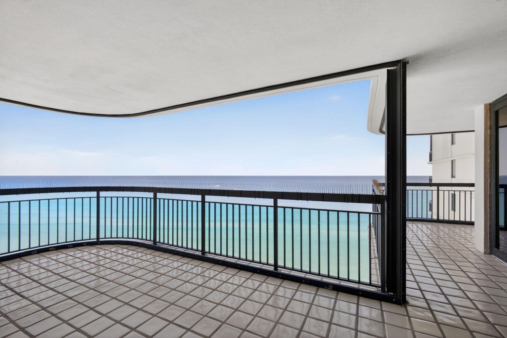 5380 N Ocean Drive, Unit 24j, Singer Island, FL 33404 Photo