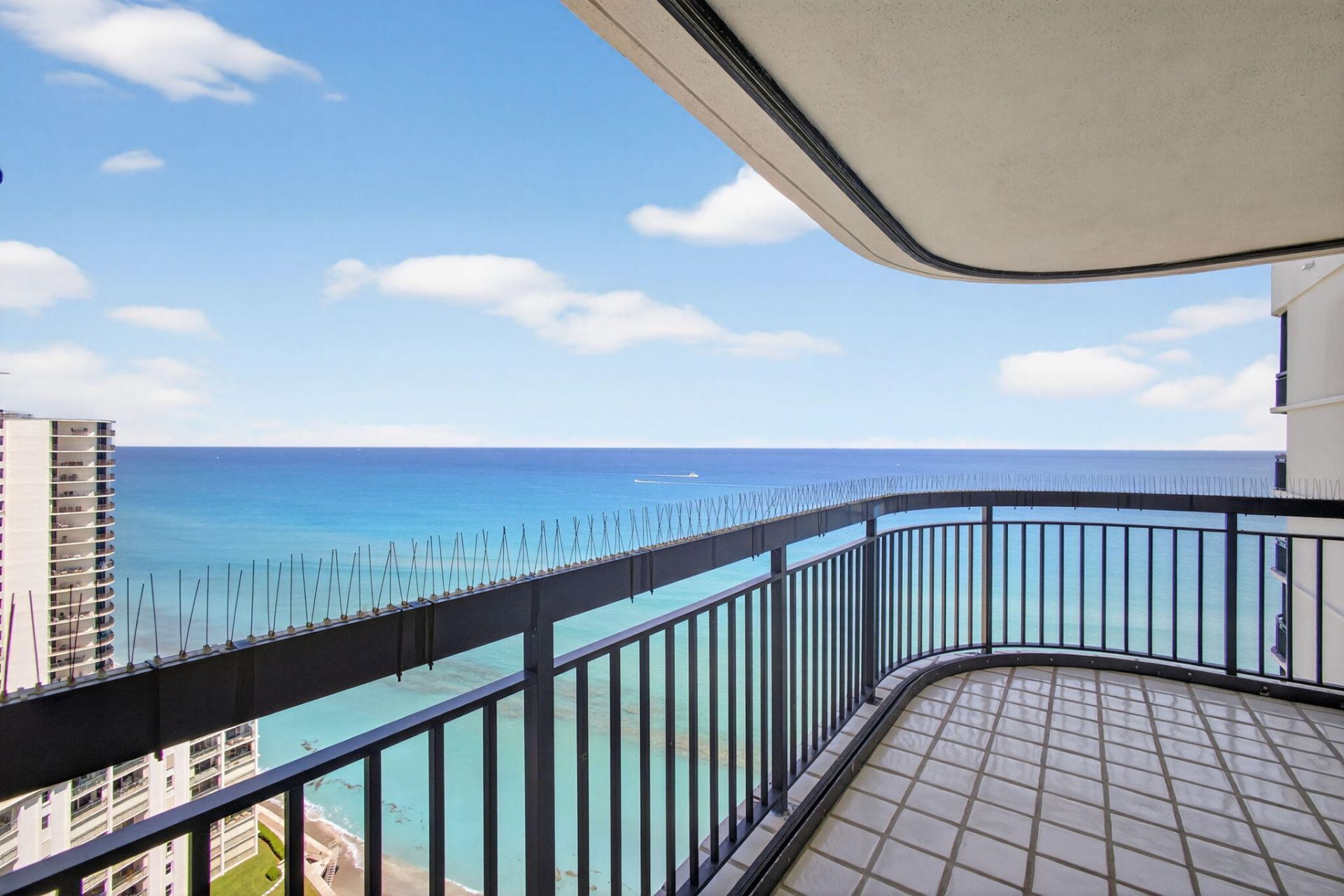5380 N Ocean Drive, Unit 24j, Singer Island, FL 33404 Photo