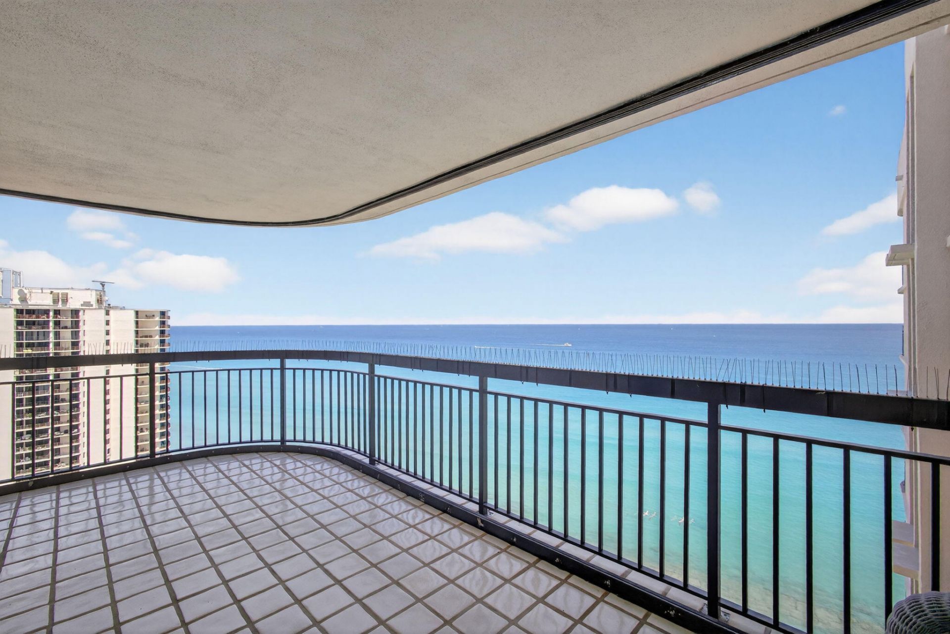 5380 N Ocean Drive, Unit 24j, Singer Island, FL 33404 Photo